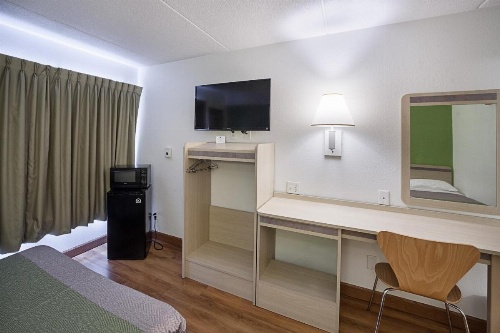 Motel 6 Binghamton image 34