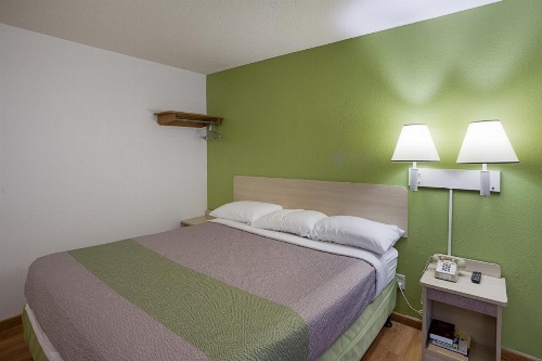 Motel 6 Binghamton image 38